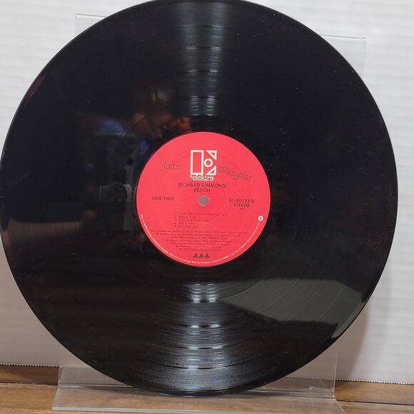 VINTAGE VINYL Richard Simmons: Reach w/ Deluxe 20 Page Exercise Booklet - Picture 6 of 10